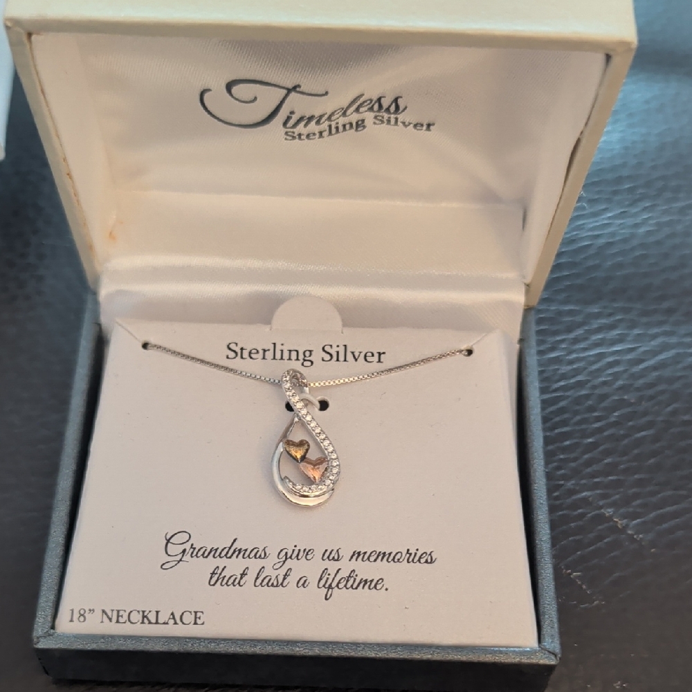 Nwt Silver Necklace
